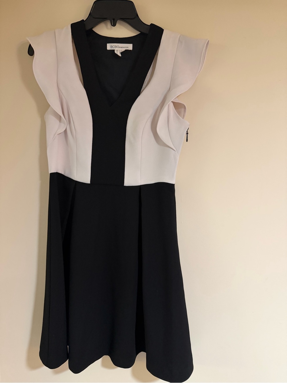 BCBGeneration Two-Tone Black and whiteV-Neck Fit & Flare Dress